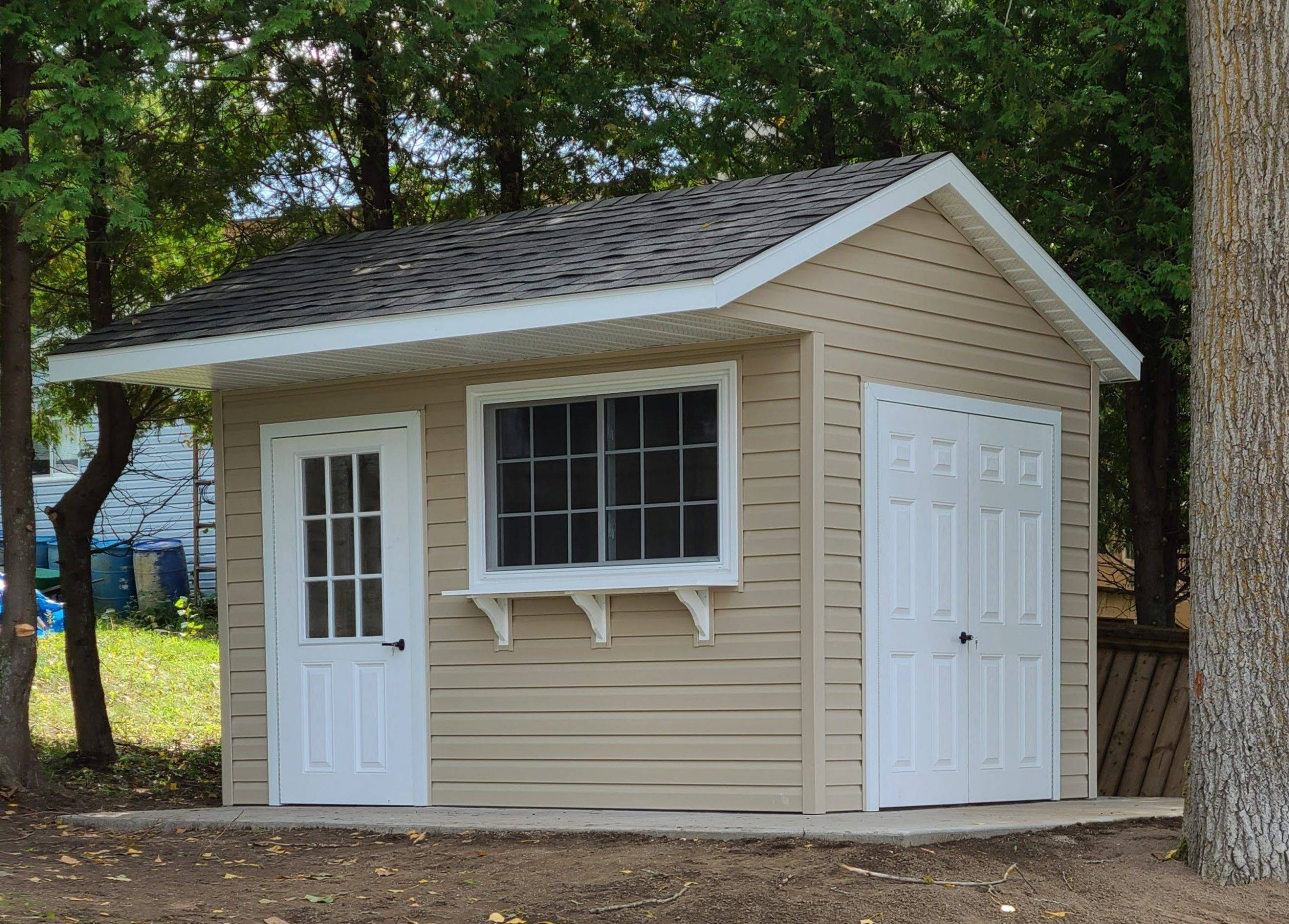 8 x 12 Poolside Cabana