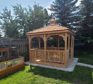 10 x 10 Cedar